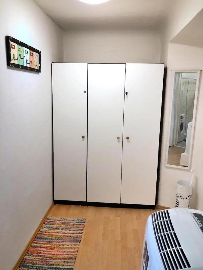 1Br Apartment On The Most Beautiful Street In Ljubljana Center Eksteriør billede